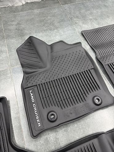 Аксессуары для салона: 3D Полики Для салона Toyota, цвет - Черный — 3