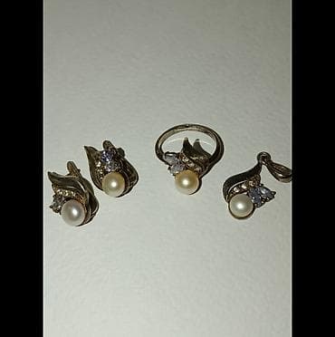 Ювелирные изделия: Ювелирный гарнитур с жемчугом и фианитами/камнями светло‑сиреневого — 1