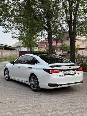 adr 1 8: Lexus ES: 2019 г., 2.5 л, Вариатор, Гибрид, Седан — 2