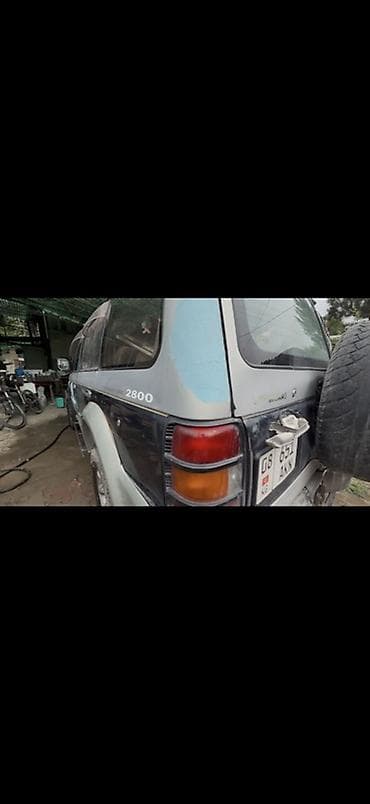 круглый: Mitsubishi Pajero: 1994 г., 2.8 л, Механика, Дизель, Внедорожник — 5