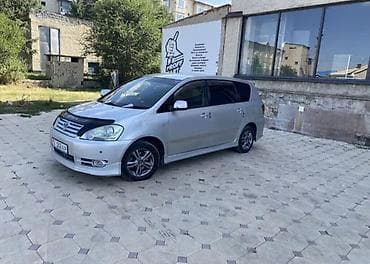 bmw x1 цена: Toyota Ipsum: 2001 г., 2.4 л, Автомат, Бензин, Минивэн — 3