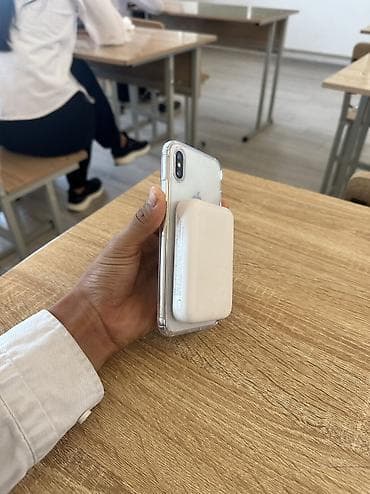 апл: IPhone Xs Max, Б/у, 256 ГБ, Серебристый, Чехол — 3