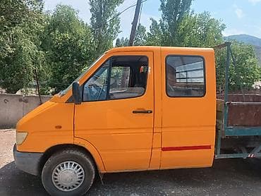 Транспорт: Жеңил жүк ташуучу унаа, Mercedes-Benz, Дубль, Колдонулган — 3
