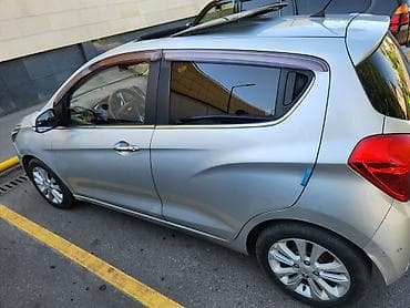 smart plus: Chevrolet Spark: 2017 г., 1 л, Автомат, Бензин, Хэтчбэк — 8