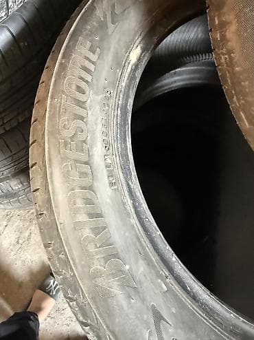 17: Шины 215 / 55 / R 17, Лето, Б/у, Пара, Легковые, Япония, Bridgestone — 3