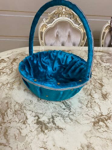 корзина для себета: Продаю корзину есть две штуки возможно скидка — 4