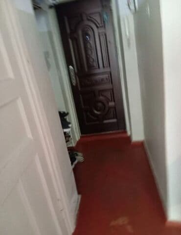 мкр учкун дом: 2 комнаты, 40 м², Хрущевка, 1 этаж, Старый ремонт — 5