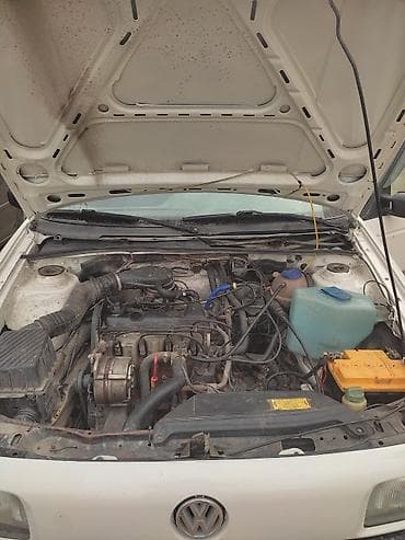 renault master: Volkswagen Passat Variant: 1992 г., 1.8 л, Ручные, Бензин, Универсал — 6