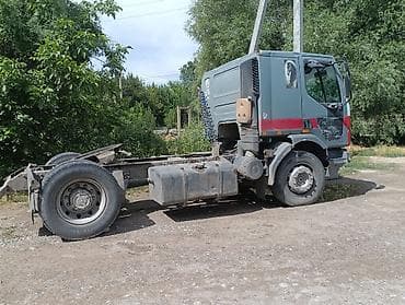 холодной асфальт: Тягач, Renault, 1996 г. — 2