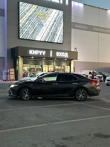 byd e2 2019: Toyota Camry: 2022 г., 2.5 л, Вариатор, Гибрид, Седан — 3