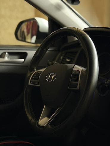 Hyundai Sonata: 2018 г., 2 л, Автомат, Бензин, Седан — 6