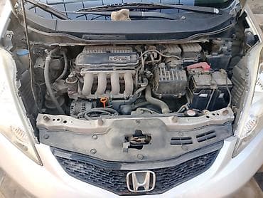 step wgn: Honda Fit: 2011 г., 1.5 л, Механика, Бензин, Хэтчбэк — 9