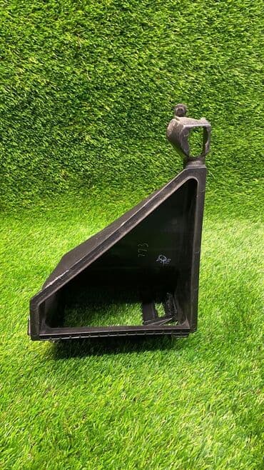 блок предохранителей: Воздуховод салонного фильтра Bmw X6 50I E71 (Е71) N63B44 4 2012 — 2