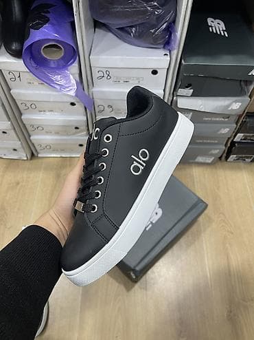 Кроссовки и спортивная обувь: Кроссовки, 36, 37, 38, & Other Stories, Новый, Самовывоз, Платная доставка — 1