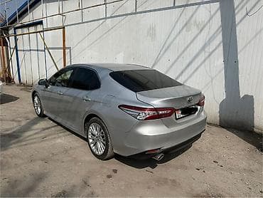 Toyota: Toyota Camry: 2018 г., 2.5 л, Автомат, Бензин, Седан — 2