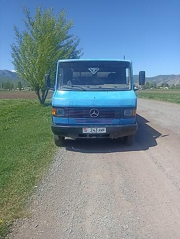 тягач жайфан: Грузовик, Mercedes-Benz, Дубль, 7 т, Б/у — 10