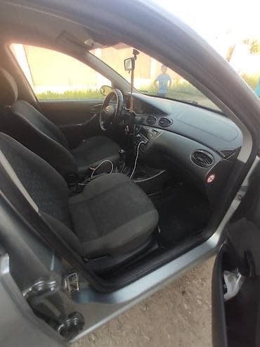 kia morninig: Ford Focus: 2004 г., 1.6 л, Ручные, Бензин, Универсал — 5