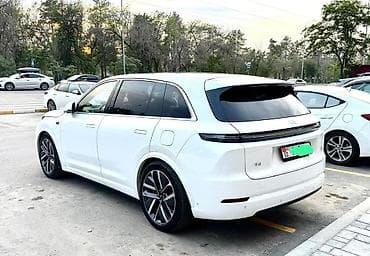 lync co: Lixiang L7: 2024 г., 1.5 л, Автомат, Бензин, Кроссовер — 3