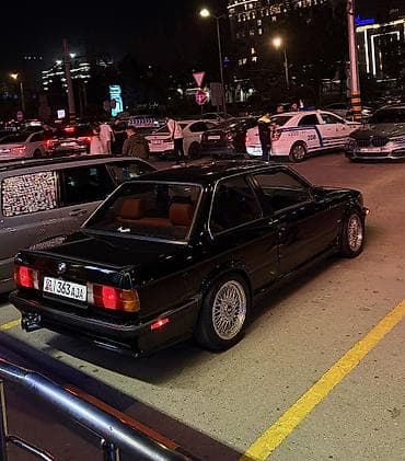распорка: BMW 3 series: 1986 г., 2.5 л, Механика, Бензин, Купе — 2