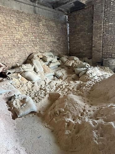 сладкий кукуруз: ОТРУБИ РИСОВЫЕ ‼️ Остатки то что на фото Цена 10 сом за КГ (Примерно — 2