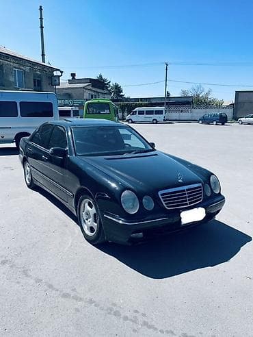 Mercedes-Benz E-Class: 2003 г., 3.2 л, Автомат, Бензин, Седан