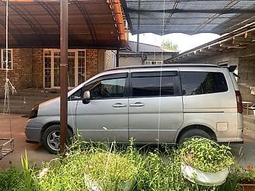 Унаа: Nissan Serena: 2000 г., 2 л, Вариатор, Газ, Вэн/Минивэн — 10