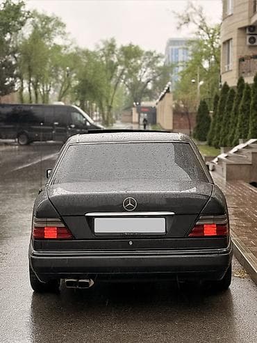 ml 163: Mercedes-Benz E-Class: 1994 г., 3.2 л, Автомат, Бензин, Седан — 5