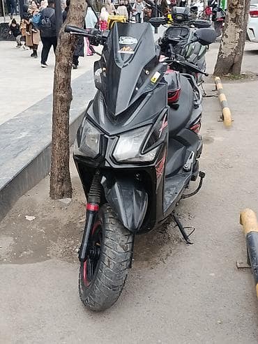 мини муравей: Макси-скутер 150 куб. см, Бензин, Б/у — 1