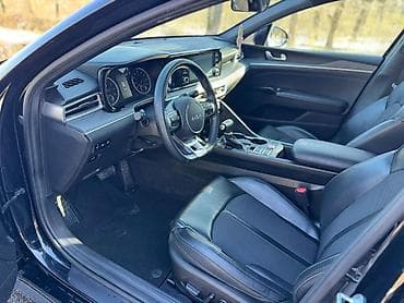 kia telluride: Kia K5: 2021 г., Седан — 8