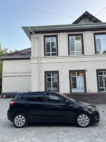 Транспорт: Kia Rio: 2012 г., 1.4 л, Автомат, Бензин, Хэтчбэк — 7