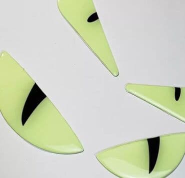 фонарик для велосипедов: Мотоцикл светящиеся трехмерные наклейки «глаз дьявола» декоративные🔥🔥🔥 — 2