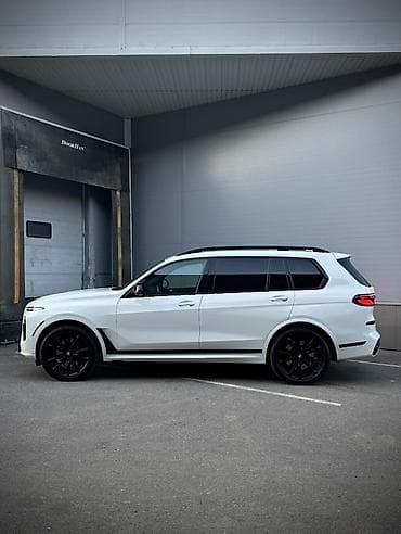 Продажа авто: BMW X7: 2023 г., 4.4 л, Автомат, Бензин, Кроссовер — 3