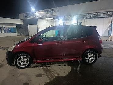 expert motors: Honda Fit: 2002 г., 1.3 л, Вариатор, Бензин, Седан — 9