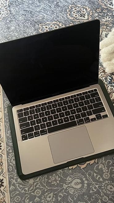 intel core 2 quad q9650: Характеристики: 	•	Ноутбук Apple MacBook Air M1 13,3” (Retina экран — 2