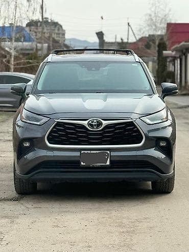 100 с4: Toyota Highlander: 2021 г., 3.5 л, Автомат, Бензин, Кроссовер — 3