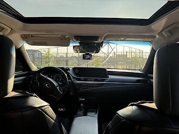 lexus ct200: Lexus ES: 2019 г., 2.5 л, Гибрид, Седан — 8