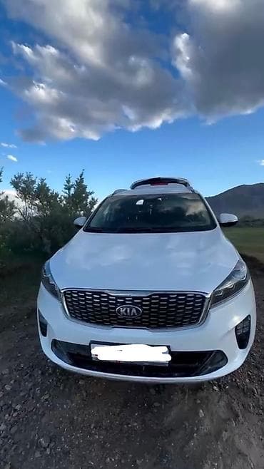 2019: Kia Sorento: 2019 г., Кроссовер — 2
