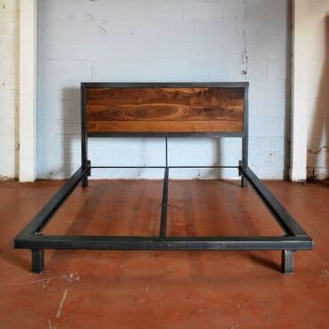 кровать железный: Спальный гарнитур, Двуспальная кровать, Металл, цвет - Черный — 5