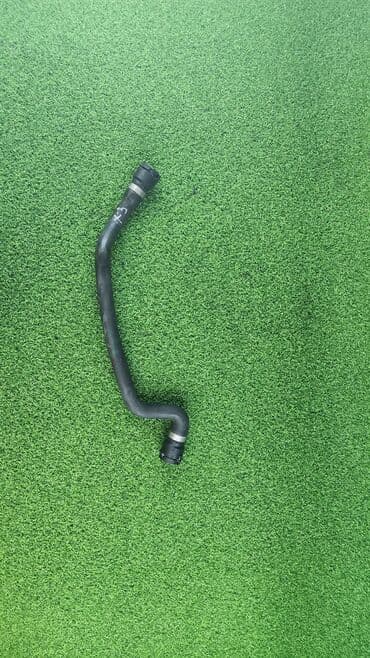 блок предохранителей: Патрубок Е83 х3 Год 20 205 В отличном состоянии, очень большой — 1