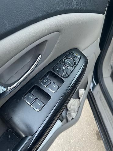 меняю на бус: Kia Carnival: 2019 г., 2.2 л, Автомат, Дизель, Минивэн — 4