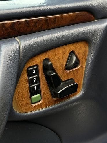 под восстановления: Mercedes-Benz E-Class: 2000 г., 3.2 л, Автомат, Дизель, Седан — 10
