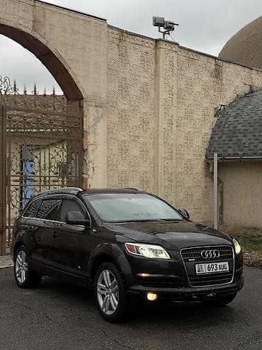Audi Q7: 2006 г., 4.2 л, Типтроник, Бензин, Кроссовер