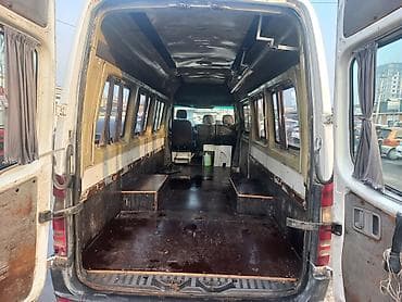 вагон будка: Mercedes-Benz Sprinter (длиннобазный, высокий крыша) – пассажирский — 6