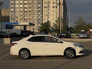 тойота королла 2021: Toyota Corolla: 2020 г., Гибрид, Седан — 3
