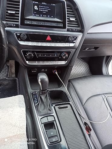 Hyundai Sonata: 2022 г., 2 л, Автомат, Газ, Седан — 4