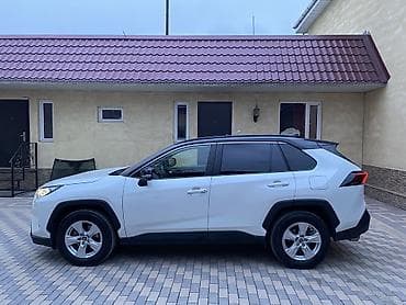 bew e39: Toyota RAV4: 2019 г., 2.5 л, Автомат, Бензин, Кроссовер — 3