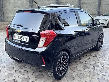 chevrolet comaro: Chevrolet Spark: 2019 г., 1 л, Автомат, Бензин, Хэтчбэк — 6