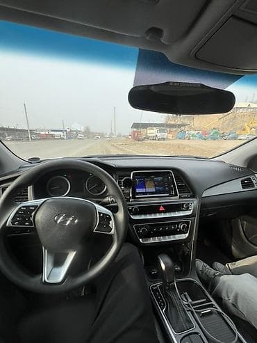 Hyundai: Hyundai Sonata: 2021 г., 2 л, Автомат, Газ, Седан — 8