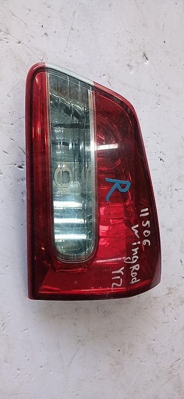 red cell: Задний правый стоп-сигнал Nissan 2007 г., Б/у, Оригинал, Япония — 2