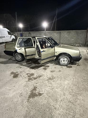 mazda primacy: Volkswagen Jetta: 1987 г., 1.8 л, Механика, Бензин, Седан — 1